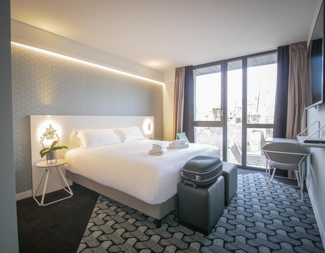 Hotel Le Magic &
