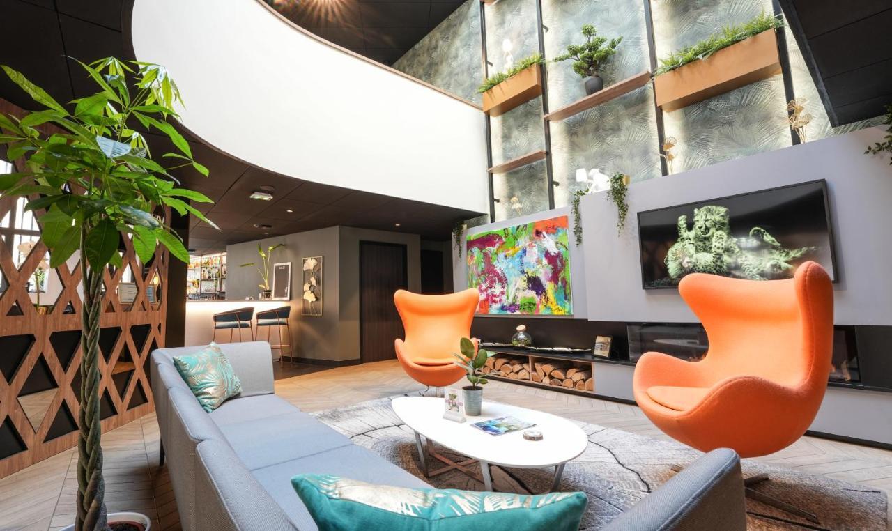 Hotel Le Magic &